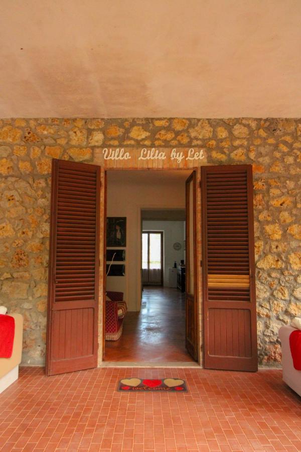 Villa Lilia By Let Siena Exterior photo